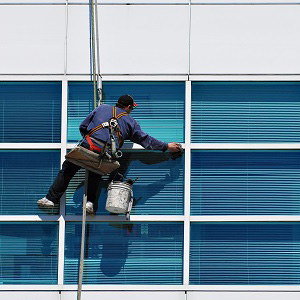 Dış Cephe Cam Temizliği